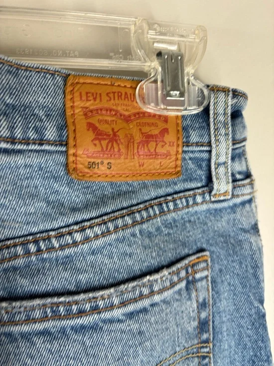 Levi's Light Blue 501® S NWOT High-Rise Jeans 29x32 button fly - Picture 5 of 9